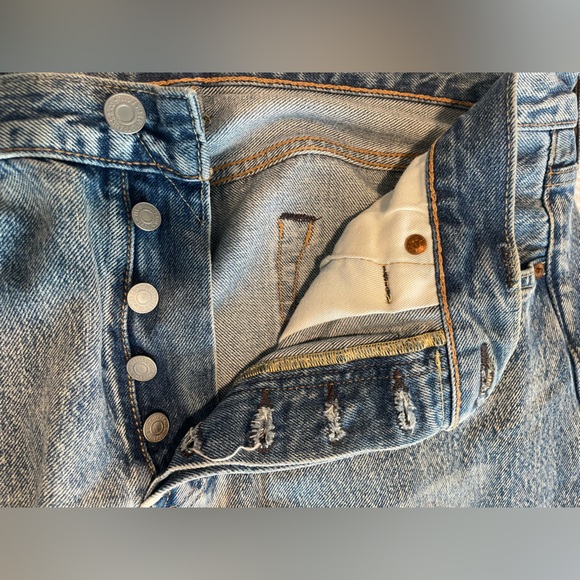 Levi’s 501 Taper Fit Jeans - Light / Stone Wash - 34 / 34 - Picture 4 of 7